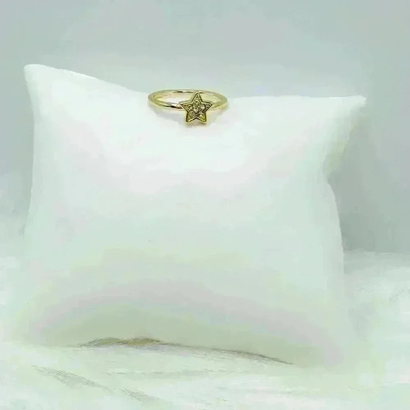 Dainty Chic Sparkly Star Promise Ring Size 6 - Picture 3 of 6